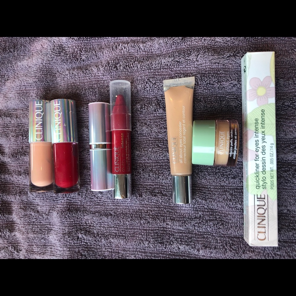 Lips. Eye. Conceal.